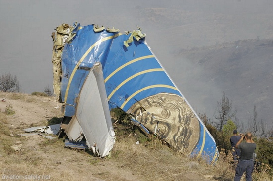 Έντεκα χρόνια από την αεροπορική τραγωδία του Helios 522 [φωτό & βίντεο]